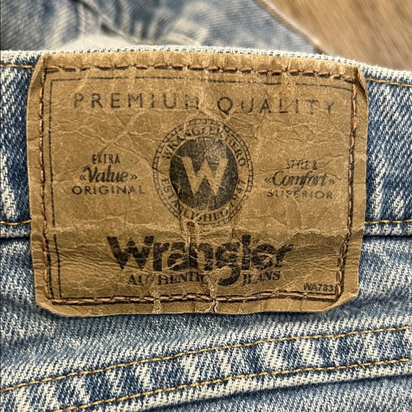 Wrangler 85600MS Relaxed Fit Light Wash Jeans Men’s 38x29 Western Denim - Picture 4 of 7